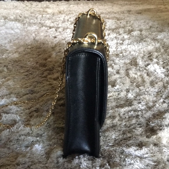 Banana Republic black case purse - Picture 2 of 6